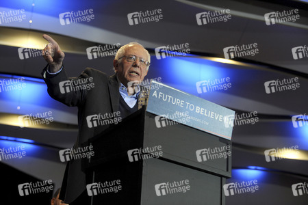 Wahlkampfrede von Bernie Sanders in Cedar Rapids