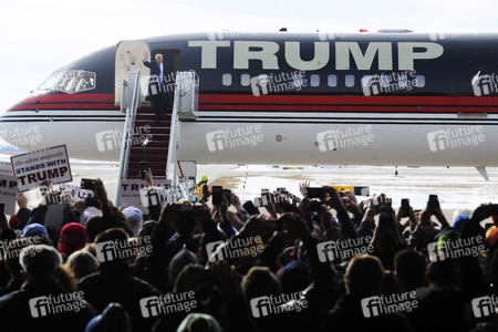 Wahlkampfrede von Donald Trump in Dubuque