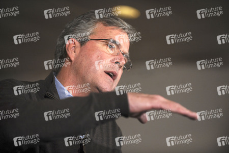 Wahlkampfrede von Jeb Bush in Davenport