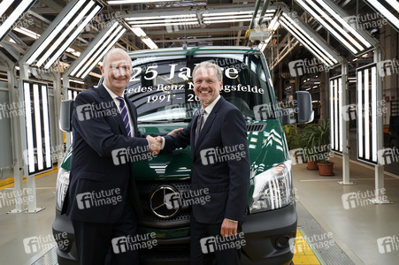 Jubiläumsfeier '25 Jahre Mercedes-Benz Werk Ludwigsfelde'