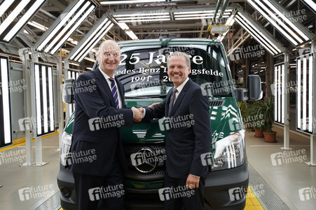 Jubiläumsfeier '25 Jahre Mercedes-Benz Werk Ludwigsfelde'