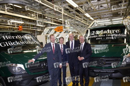 Jubiläumsfeier '25 Jahre Mercedes-Benz Werk Ludwigsfelde'
