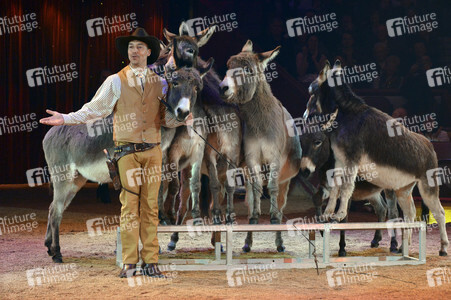 Circus Krone Premiere in München