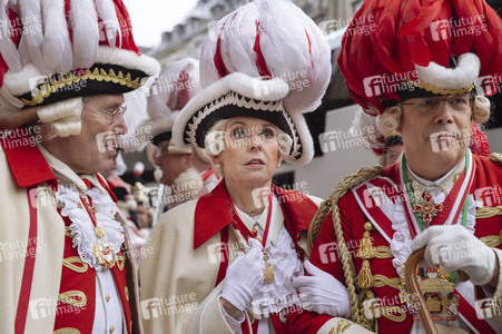 Henriette Reker und die Roten Funken in Köln