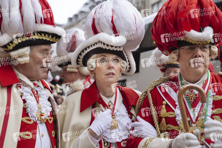 Henriette Reker und die Roten Funken in Köln