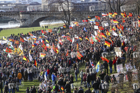 Pegida Großkundgebung in Dresden