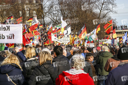 Pegida Großkundgebung in Dresden