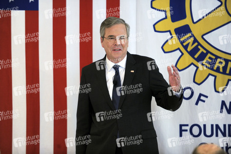 Jeb Bush Speaks in Nashua