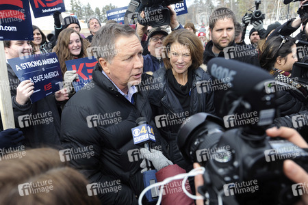 Wahlkampfrede von John Kasich in Concord
