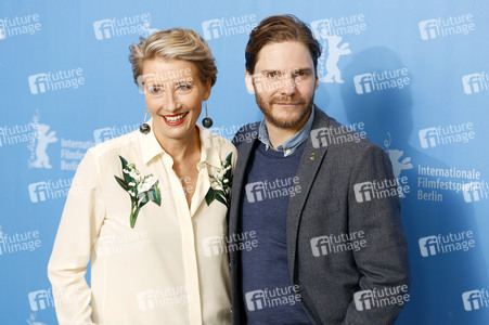 'Alone In Berlin / Jeder stirbt für sich allein' Photocall, Berlinale 2016