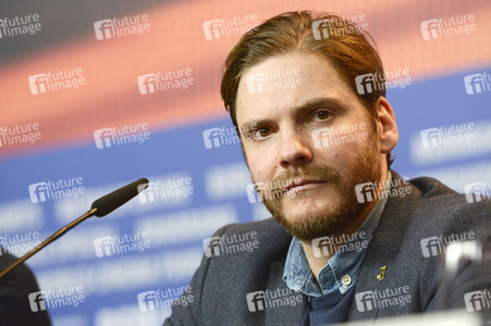 'Alone in Berlin / Jeder stirbt für sich allein' Press Conference, Berlinale 2016