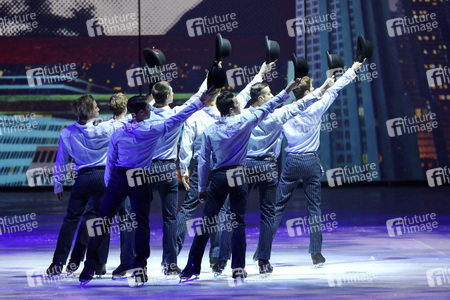 Premiere der Show 'Holiday on Ice - Passion' in Dresden