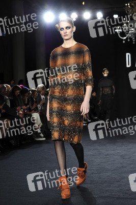 DAKS Fashion Show, London Fashion Week AW16