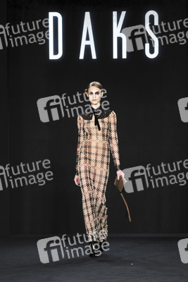 DAKS Fashion Show, London Fashion Week AW16