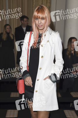 DAKS Fashion Show, London Fashion Week AW16