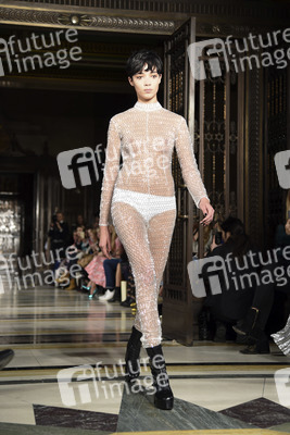 Felder Felder Fashion Show, London Fashion Week AW16