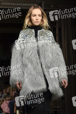 Felder Felder Fashion Show, London Fashion Week AW16