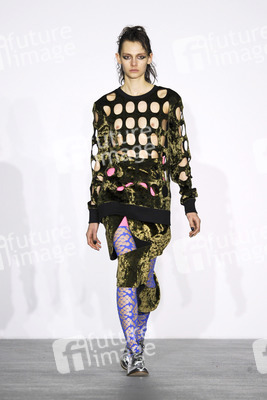 Fyodor Golan Fashion Show, London Fashion Week AW16
