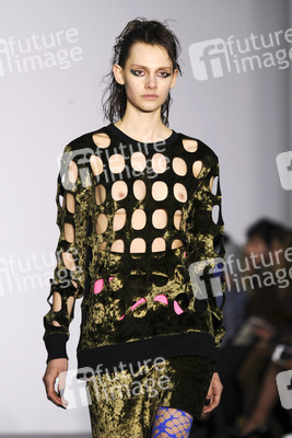 Fyodor Golan Fashion Show, London Fashion Week AW16