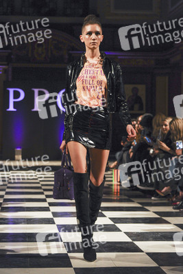 PPQ Fashion Show, London Fashion Week AW16
