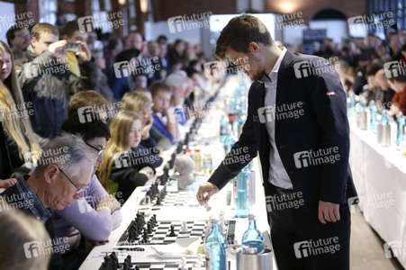 Schach-Schauturnier in Hamburg