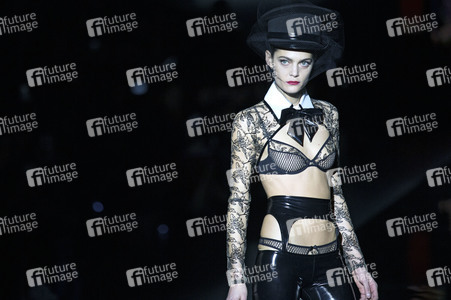 Andres Sarda Fashion Show, Mercedes-Benz Fashion Week Madrid AW16