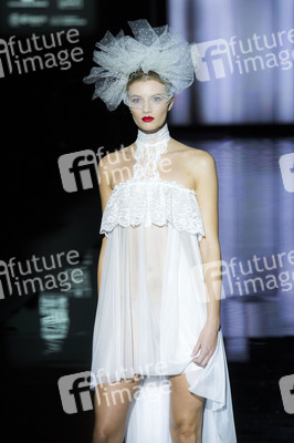 Andres Sarda Fashion Show, Mercedes-Benz Fashion Week Madrid AW16