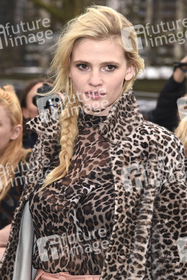 Top Shop Unique Fashion Show, London Fashion Week AW16