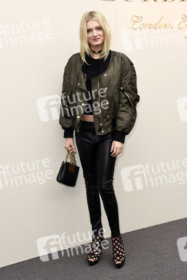 Burberry Prorsum Fashion Show, London Fashion Week AW16
