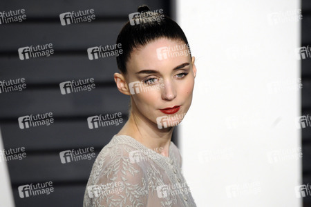 Vanity Fair Oscar Party 2016 in Beverly Hills