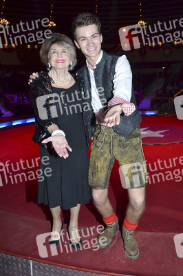 Premiere der 3. Winterspielzeit des Circus Krone in München