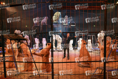 Premiere der 3. Winterspielzeit des Circus Krone in München