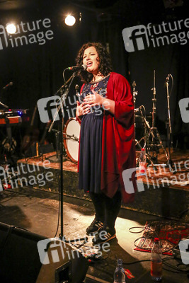 Konzert von Anna Naklab in Dresden