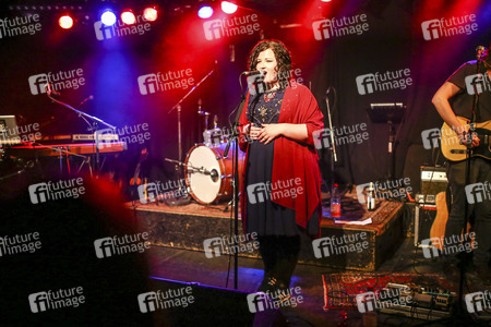 Konzert von Anna Naklab in Dresden
