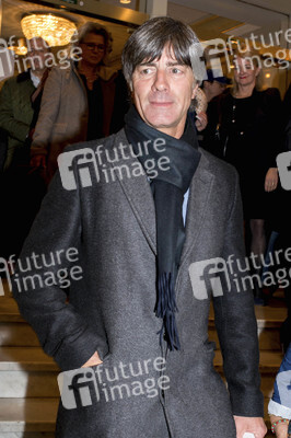 Theaterpremiere 'Die Glasmenagerie' in Berlin