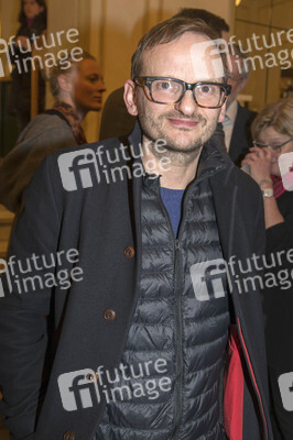 Theaterpremiere 'Die Glasmenagerie' in Berlin