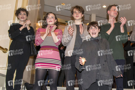 Theaterpremiere 'Die Glasmenagerie' in Berlin