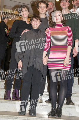 Theaterpremiere 'Die Glasmenagerie' in Berlin