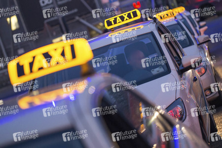 Smbolbild Taxi