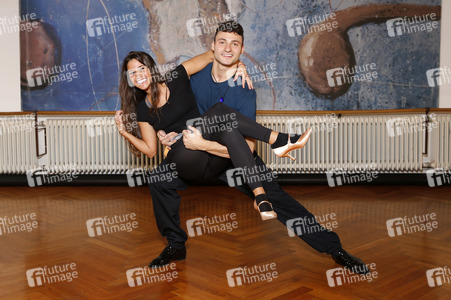Sarah Lombardi trainiert für 'Let's Dance' in Hürth