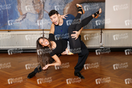 Sarah Lombardi trainiert für 'Let's Dance' in Hürth