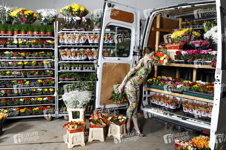 DOOR ART: Blumentransporter-Hecktür / Flower Van Hatchback Bodypainting