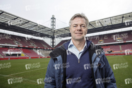 Veranstaltung '150, Klasse-Buch: Tom Bartels und Tina Schlosser - Fußball: Tore, Topteams, Titelträume' auf der lit.Cologne in Köln