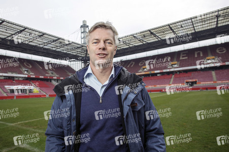 Veranstaltung '150, Klasse-Buch: Tom Bartels und Tina Schlosser - Fußball: Tore, Topteams, Titelträume' auf der lit.Cologne in Köln