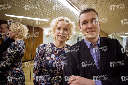 Veranstaltung '63, David Mitchell & Katja Riemann stellen die Knochenuhren' auf der lit.Cologne in Köln