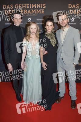 Filmpremiere 'Das Geheimnis der Hebamme' in München