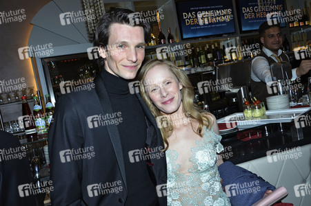 Filmpremiere 'Das Geheimnis der Hebamme' in München