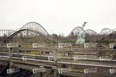 Jubiläumsfahrt auf Holzachterbahn Colossos im Heide Park Resort Soltau