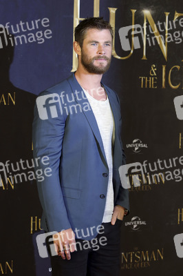 Photocall zu 'The Huntsman & the Ice Queen' in Hamburg