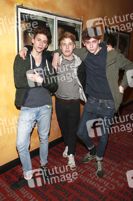 Filmpremiere 'Unter dem Sand' in Hamburg